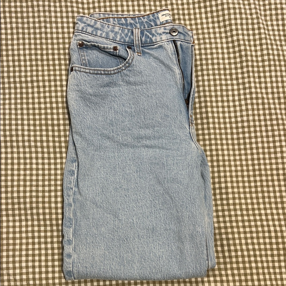 Abercrombie & Fitch curve love high rise vintage straight jeans
